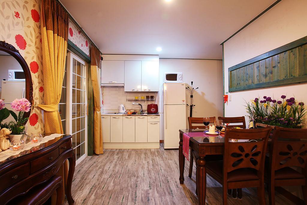 Muju Iris Pension Екстер'єр фото